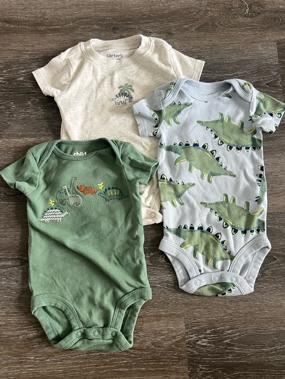 Carter’s 3 mo Baby Onesie Bundle